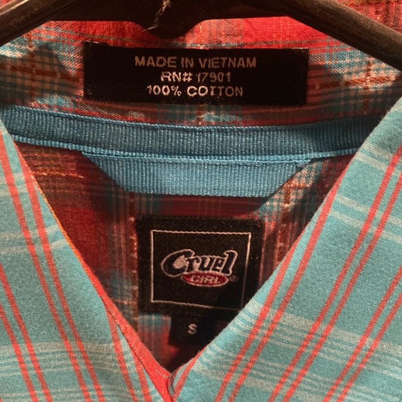 Cruel Girl Size Small Button Down Turquoise Shirt - Picture 2 of 4